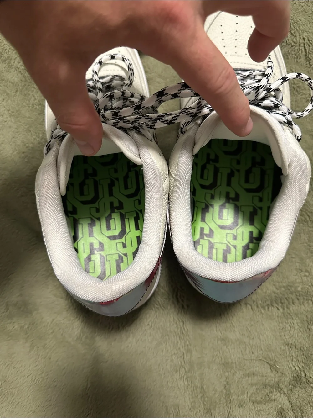 John Geiger GF-01 Cream Leather Sneakers with Iridescent Pink-Purple Accent